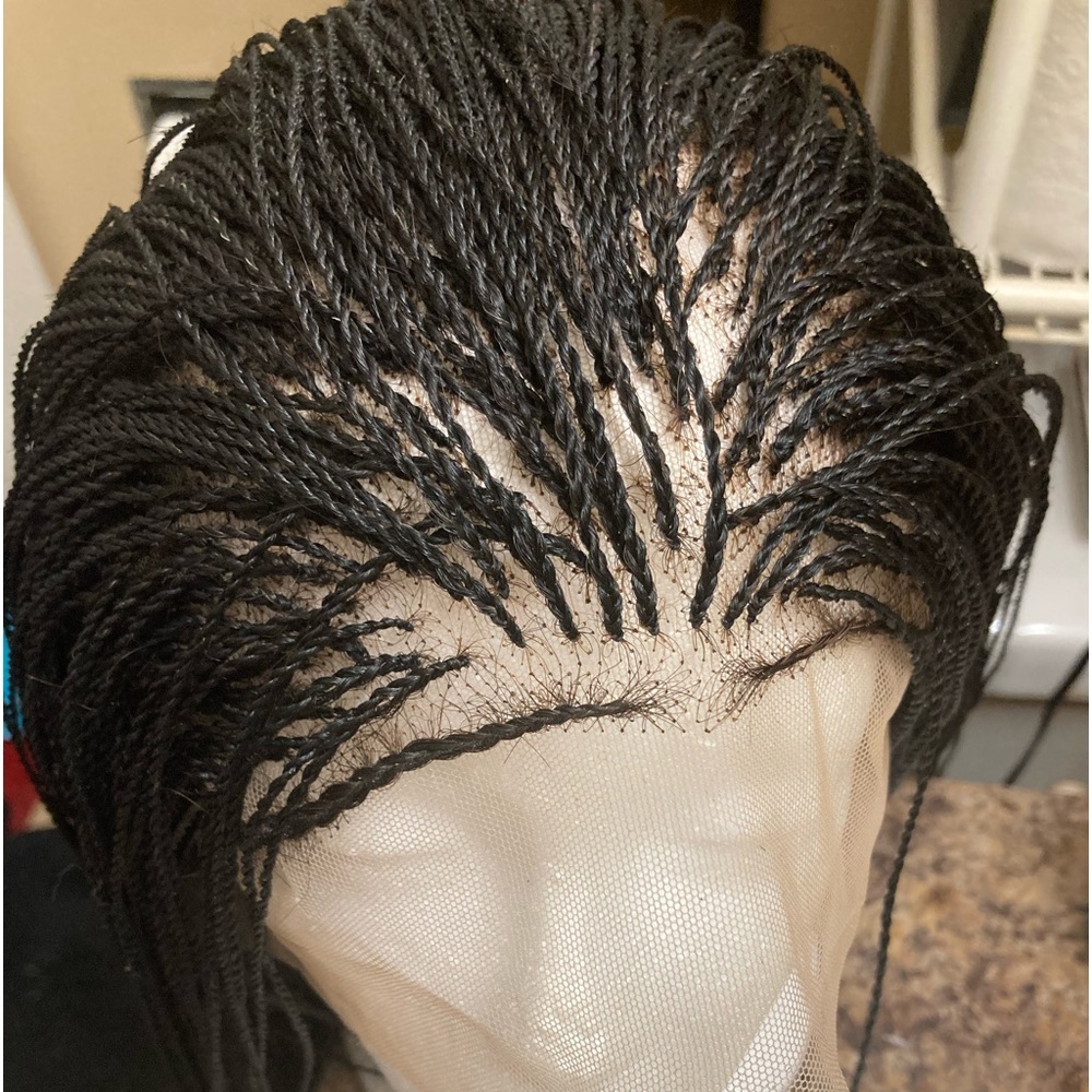 Full lace “35 inches micro million braid wig. Very well braided nwot color 1/27.